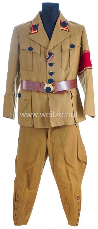 NSDAP Uniformensemble für einen Haupt-Bereichsleiter und Leiter einer Hauptamtes in der Gauleitung Bild 2