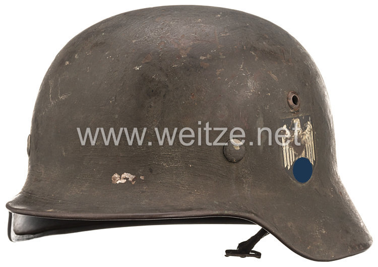 Wehrmacht Stahlhelm M 35 mit 2 Emblemen Bild 2