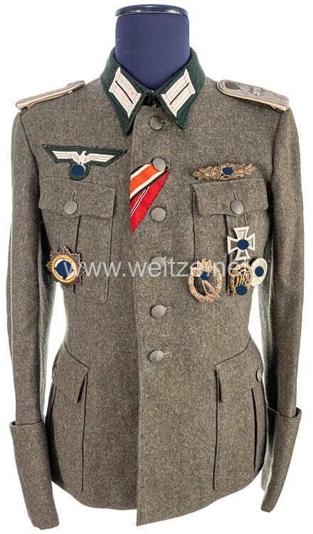 Wehrmacht großer Ordens- Uniform und Urkundennachlass aus dem Besitz des Trägers des Deutschen Kreuz in Gold Leutnant Vilzmann, III./Grenadier-Regiment Nr. 61 Bild 2
