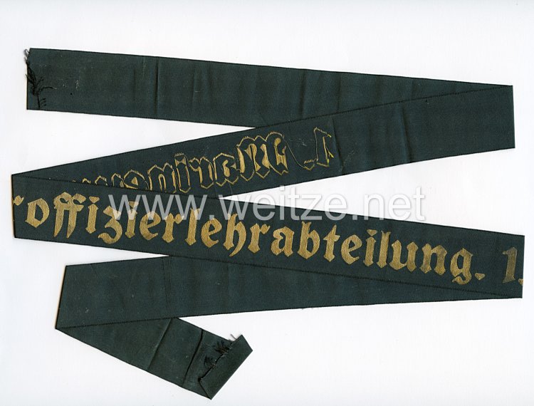Kriegsmarine Mützenband "1. Marineunteroffizierlehrabteilung 1." Bild 2