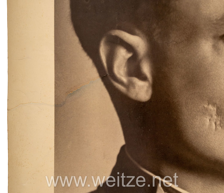 Wehrmacht Heer Portraitfoto, Eichenlaub mit Schwertern zum Ritterkreuz des Eisernen Kreuzes Erich Bärenfänger Bild 2